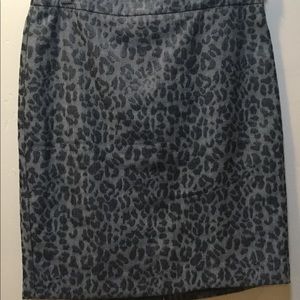 LOFT Pencil Skirt ⭐️ BUNDLE 3 FOR $18⭐️